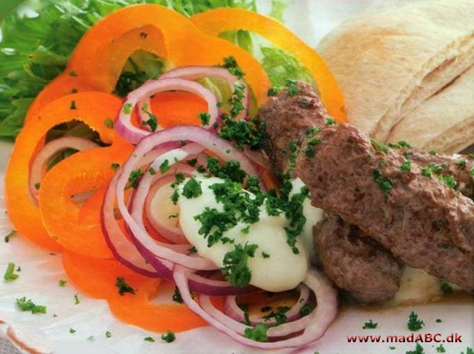 Cevapcici - bosniske frikadeller